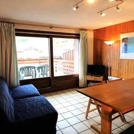 Le Centre - 2 Pieces Pour 6 Personnes Mae-3305