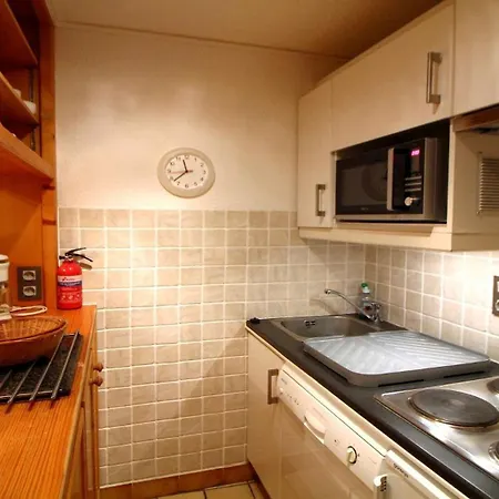 Le Centre - 2 Pieces Pour 6 Personnes Mae-3305 Apartment